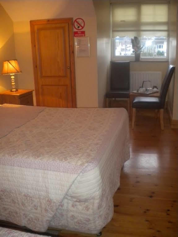 Stonehaven B&B Ennis Bagian luar foto