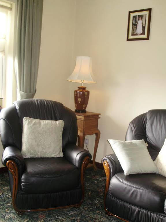 Stonehaven B&B Ennis Bagian luar foto